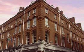 Central Hotel
